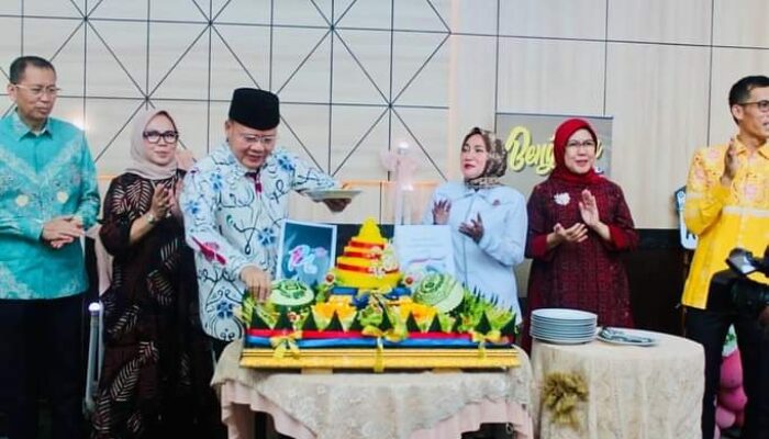 Rayakan HUT Provinsi Bengkulu, Gubernur Rohidin : Peran Media sangat Strategis !!