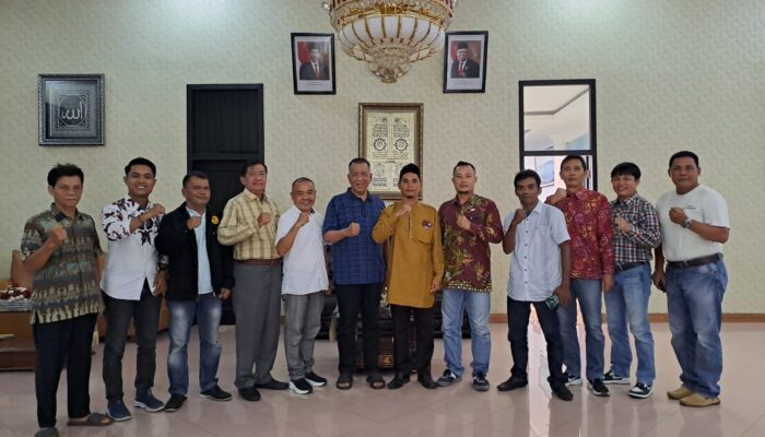 Pererat Silaturahmi, Bupati Pesisir Selatan Sambut Rombongan PKPS Mukomuko