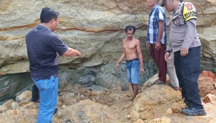 Tertimpah Material Longsor, Warga Lubuk Tanjung Meninggal Dunia