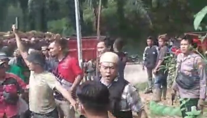 Konflik Sandabi vs Masyarakat Pecah, Letusan Senpi Terdengar, Satu Warga Diamankan