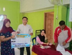 Terima BLT DD, KPM Desa Dusun Anyar Sumringah