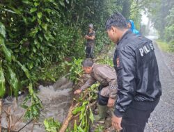Masuk ke Selokan, Siswi SD Menghilang