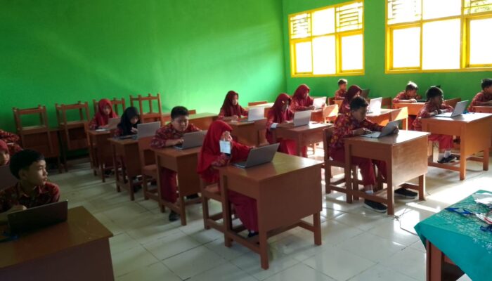 SDN 80 RL Tingkatkan Kemampuan Akademik